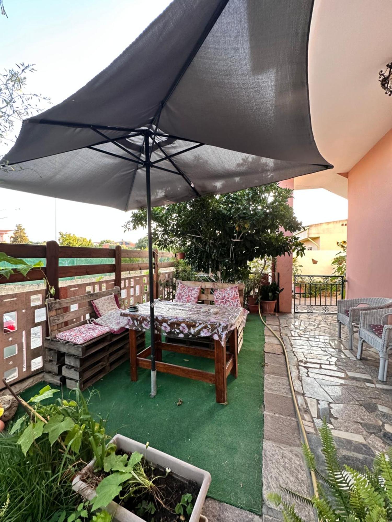 Villa Sa Domu De Cri Giba Exterior foto